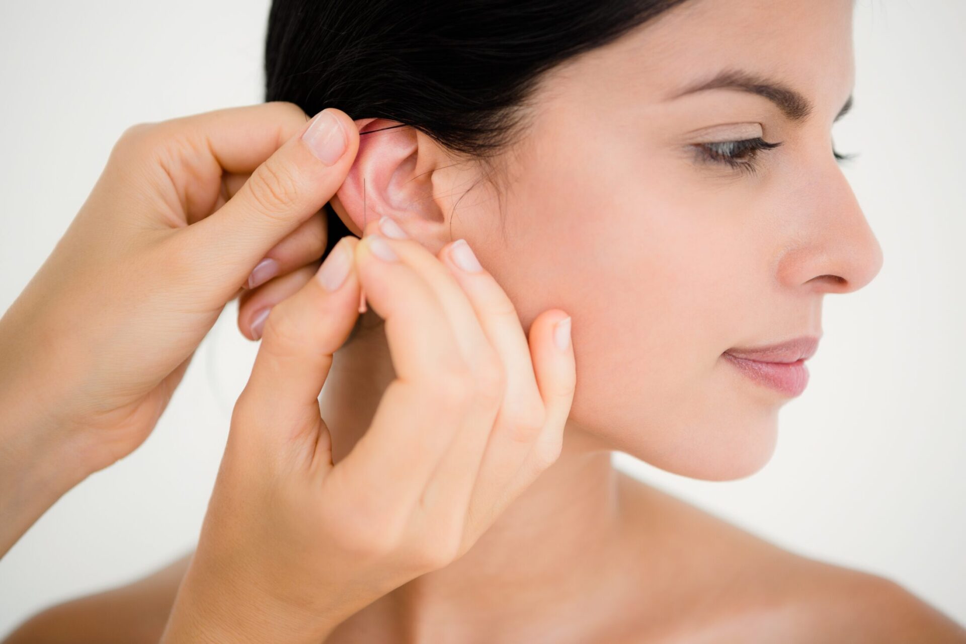 Ohr-Akupunktur beim Heilpraktiker wahrnehmen